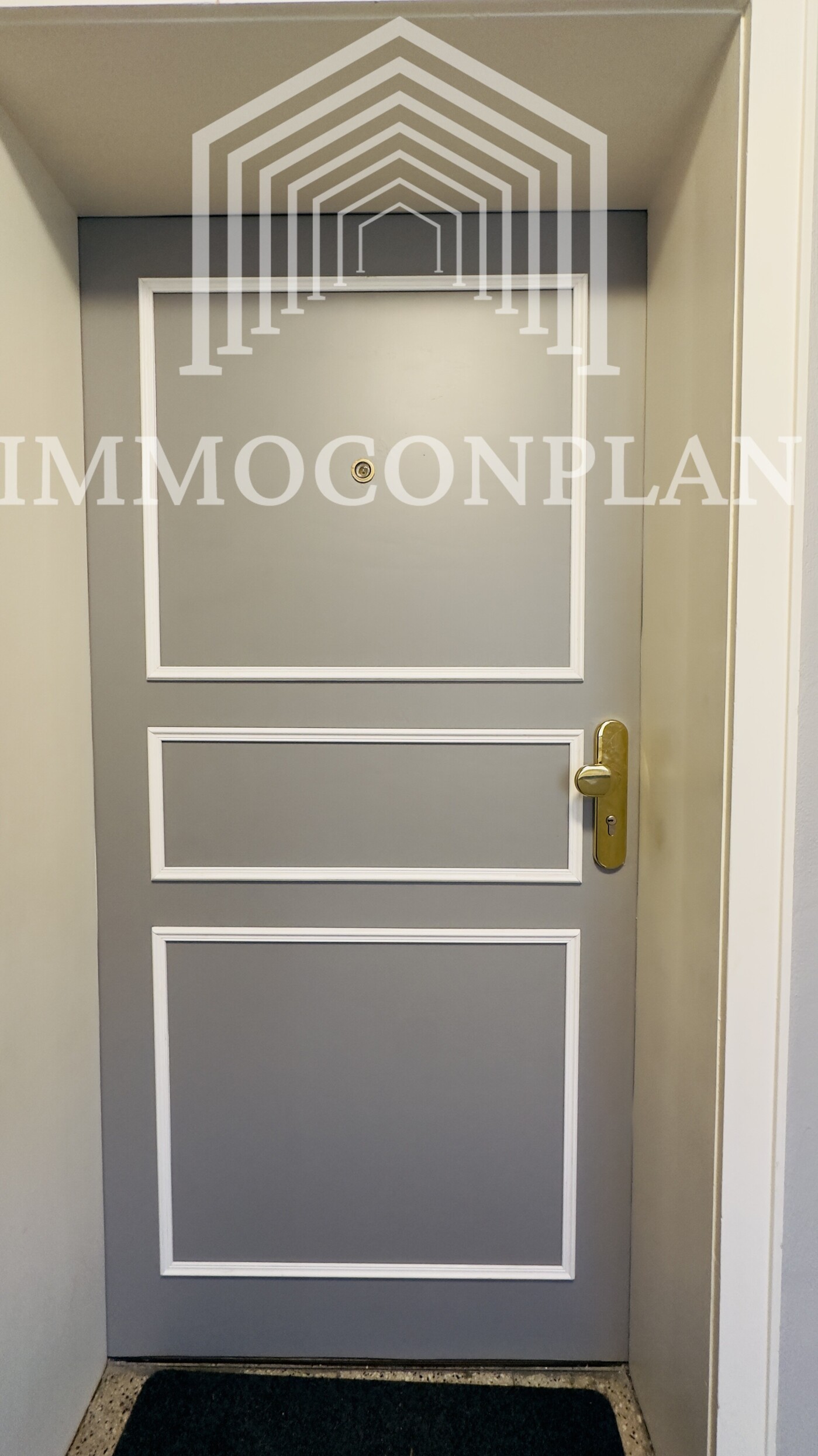 Eingangstür zur Wohnung