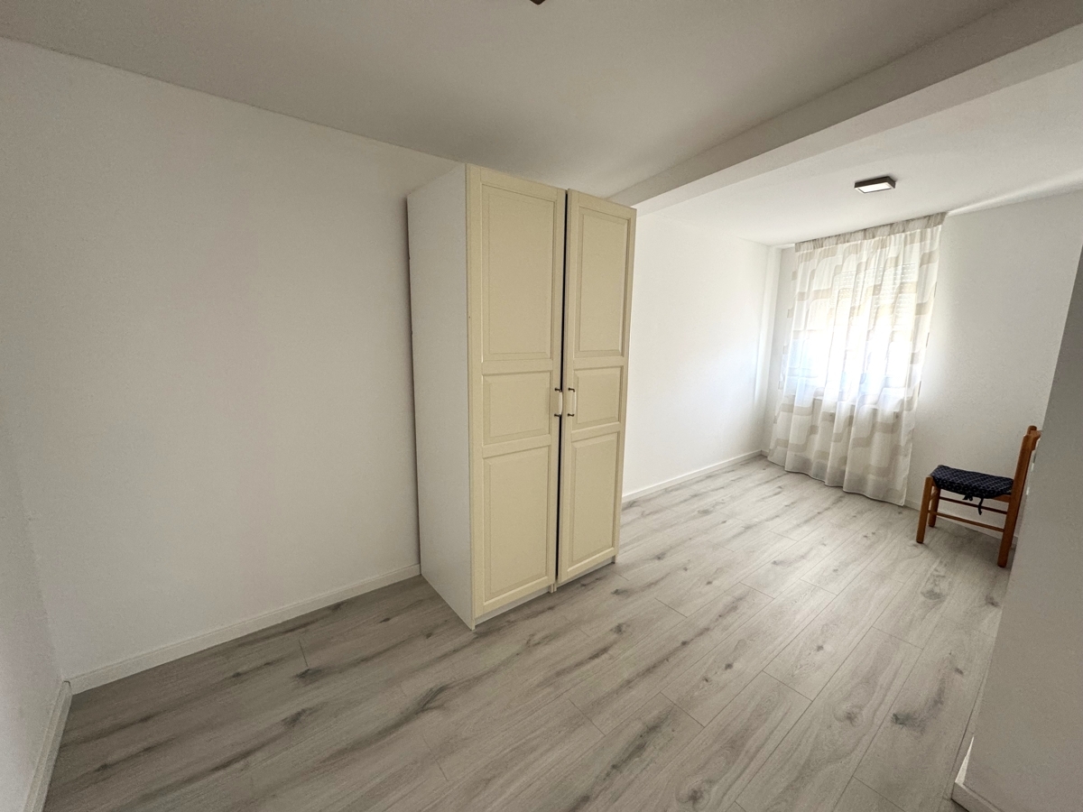 Schrankzimmer DG Whg 1