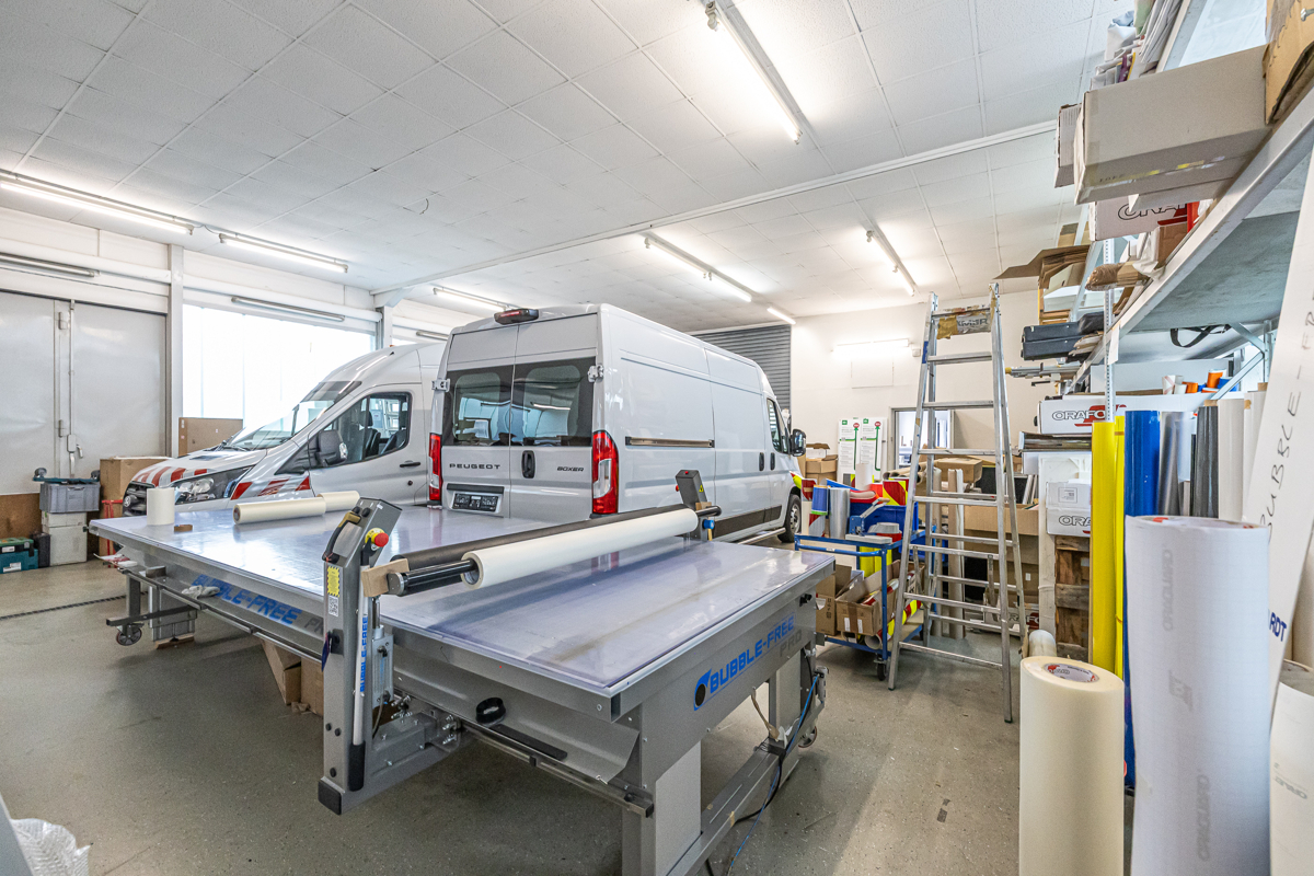 Werk- oder Lagerhalle_Innenansicht II