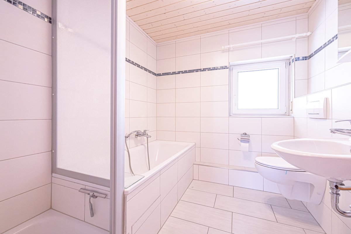 Badezimmer Whg OG