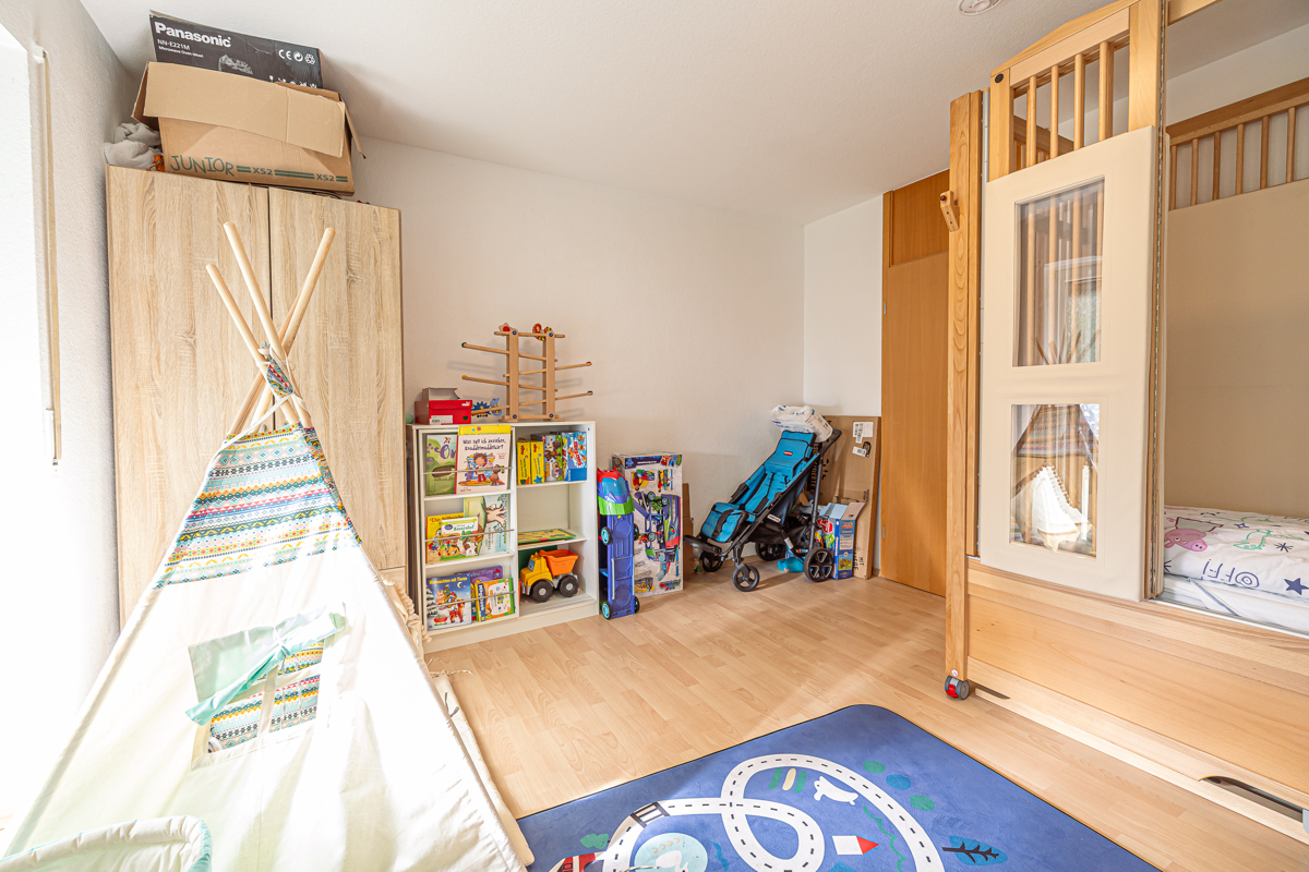 Schlaf- oder Kinderzimmer_Ansicht 2