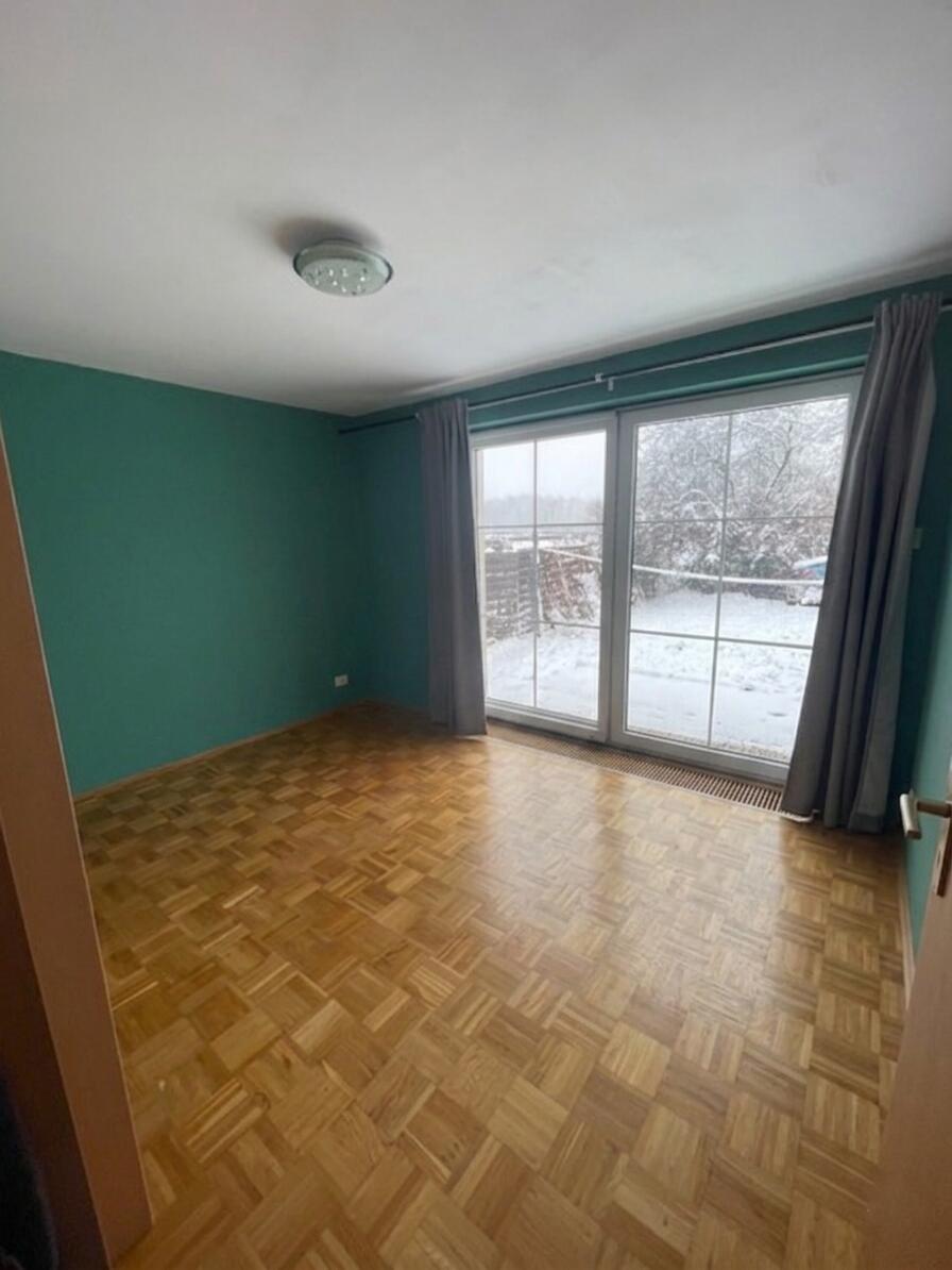 Naprodaj samostojna hiša s približno 180 m² bivalne površine v dveh etažah, le nekaj minut vožnje od Ptuja. - Slika 5