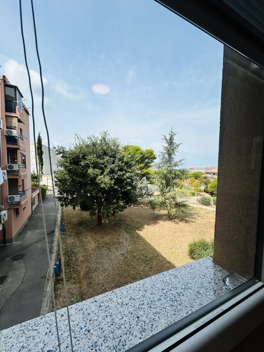 Izola - 2 sobno stanovanje za najem, popolnoma opremljeno - Slika 19