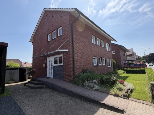 Straßenansicht
