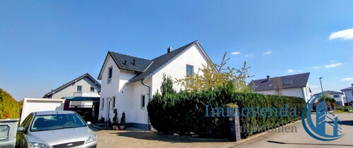 Das herrliche Anwesen mit riesiger Hofeinfahrt