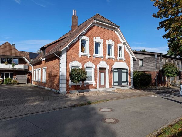 Straßenansicht