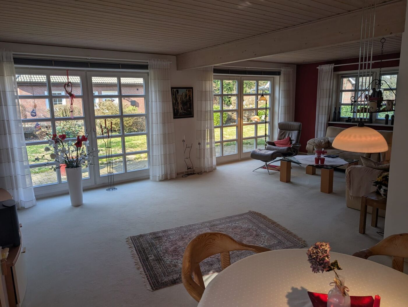 Offener Wohn-/Essbereich