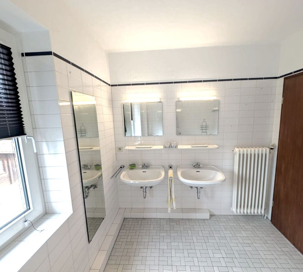 Badezimmer 2
