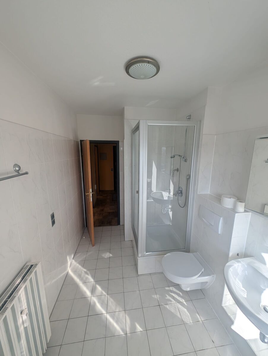 Badezimmer 2
