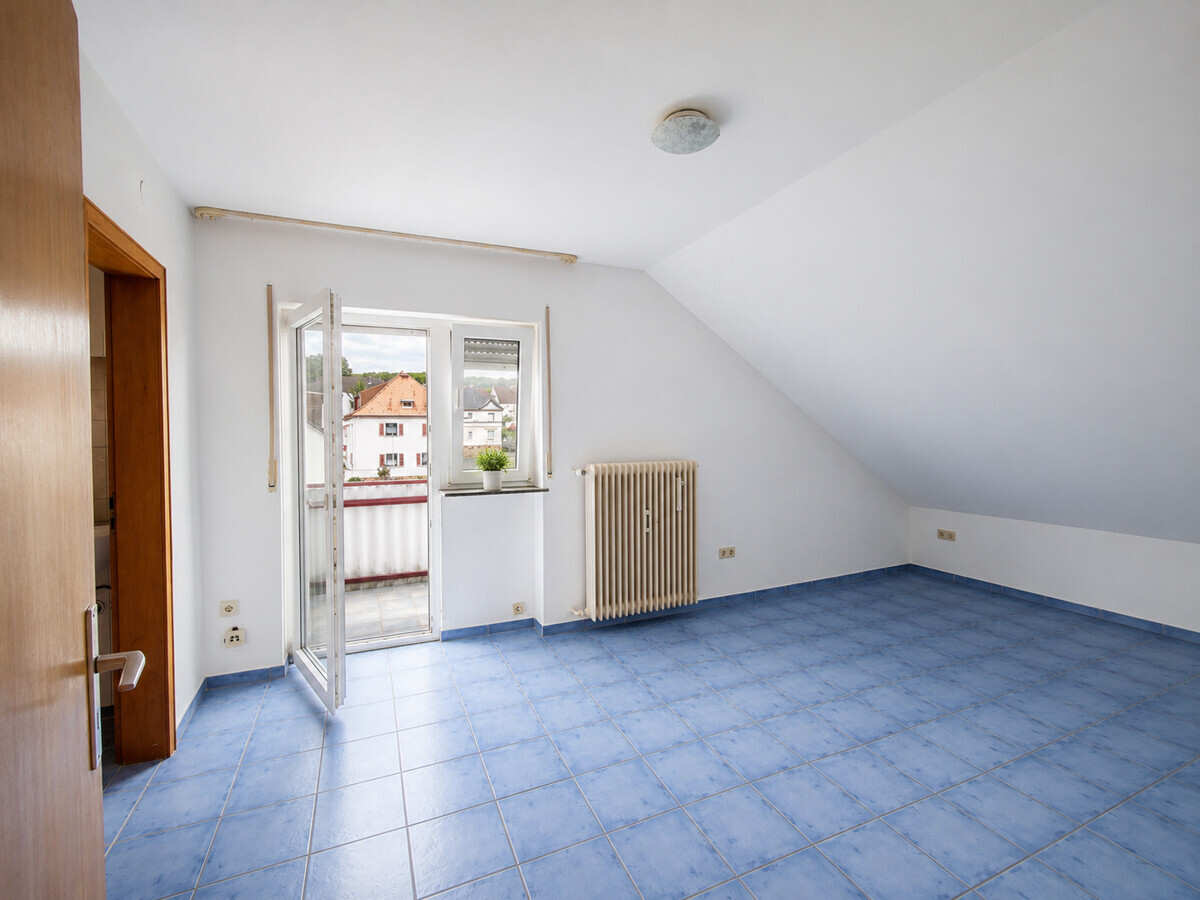 Dachgeschosswohnung mit Balkon in Butzbach* - Photo 5