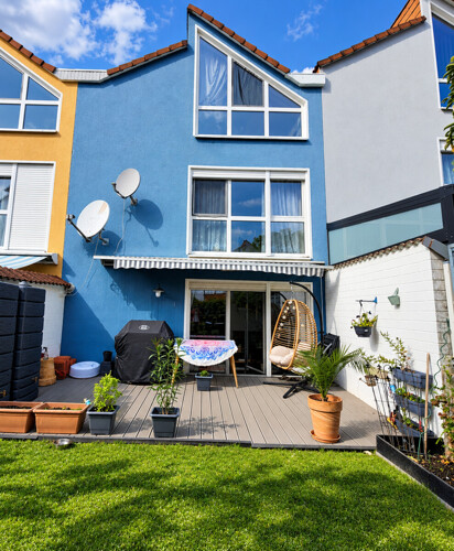 Gartenseite Hausansicht