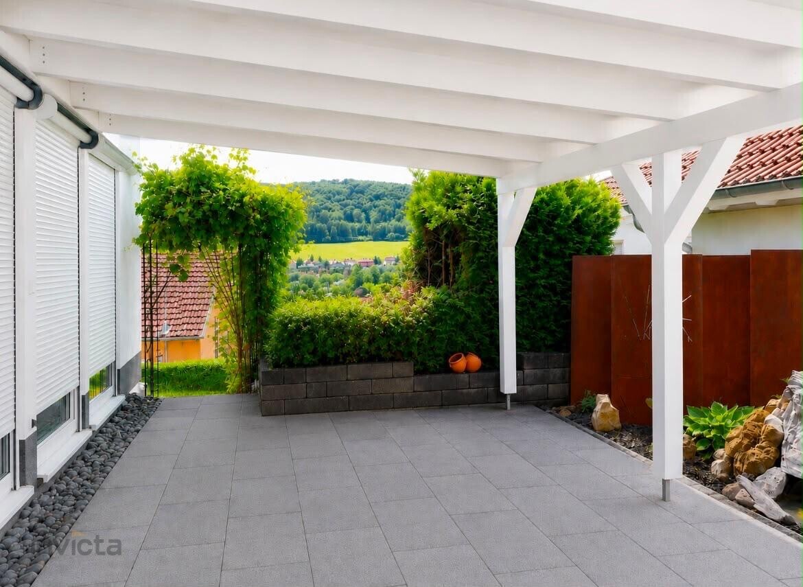 überdachte Terrasse