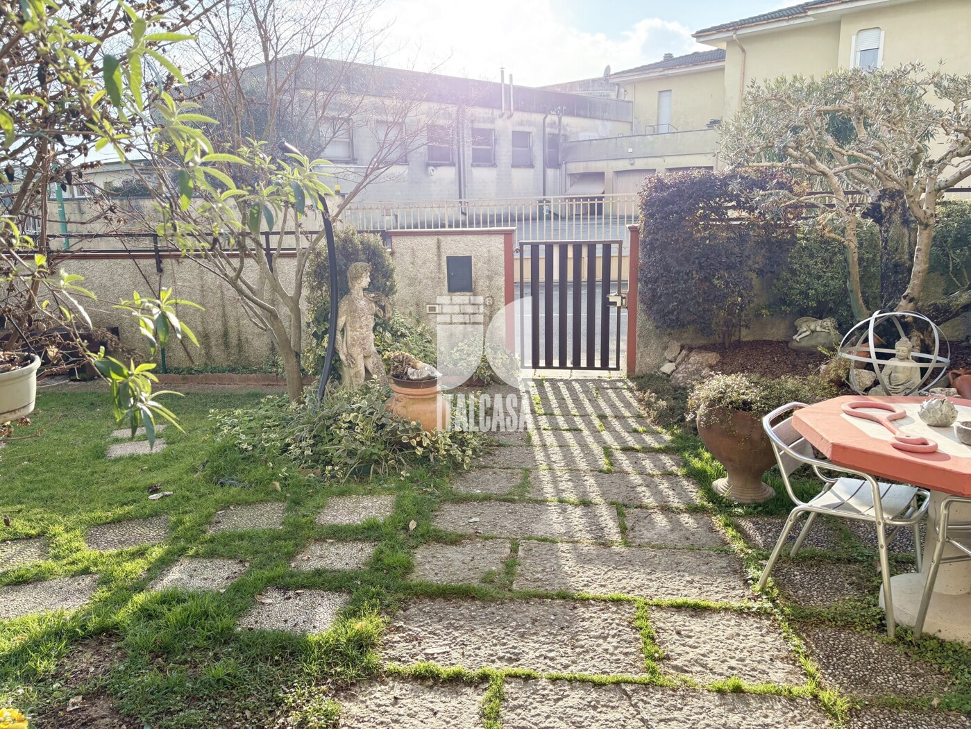 image00004