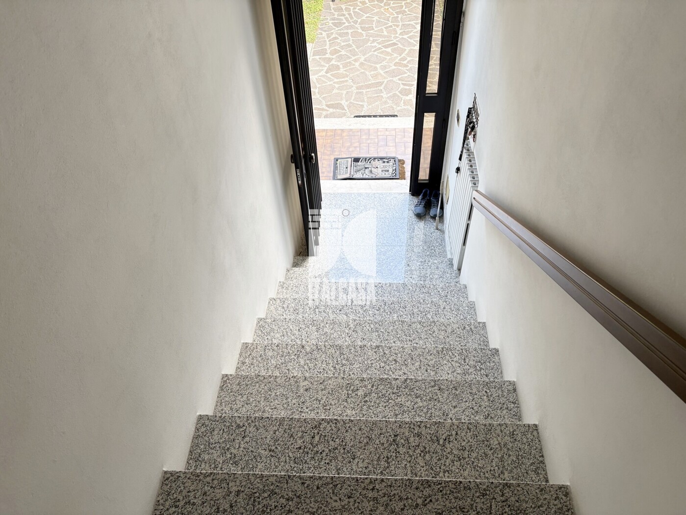 image00018