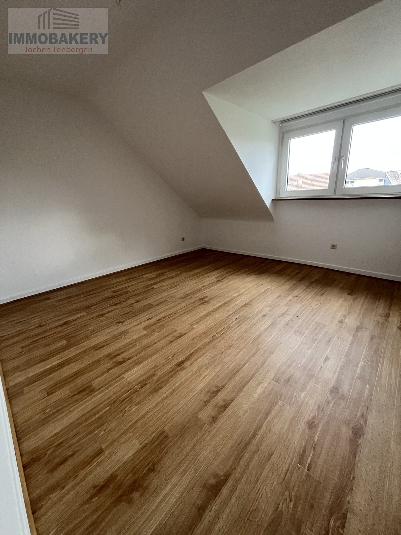 Schlafzimmer DG