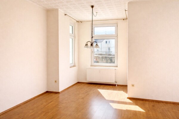 Wohnzimmer mit Erker