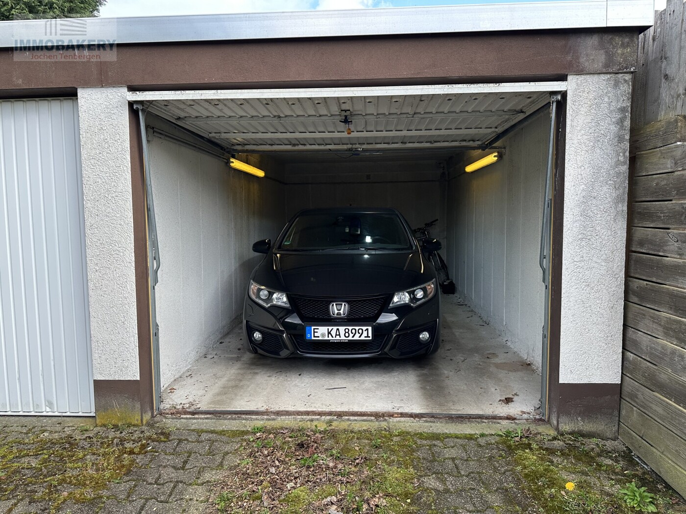 Garage außen