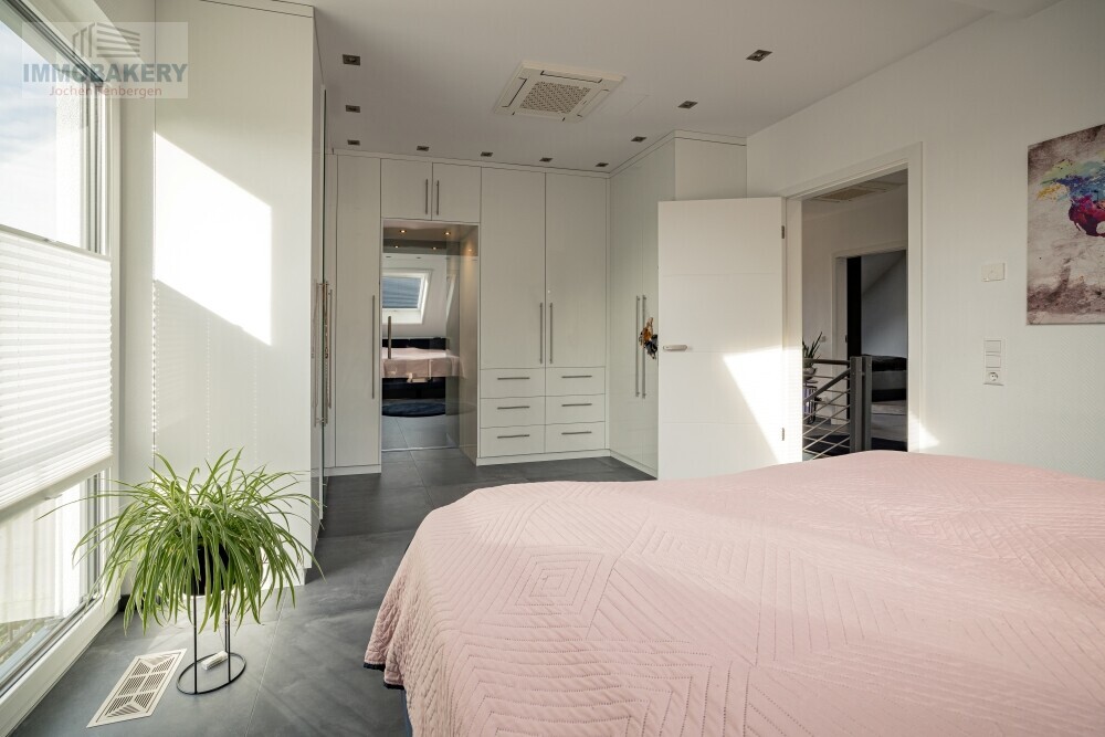 Elternschlafzimmer mit eigenen Bad