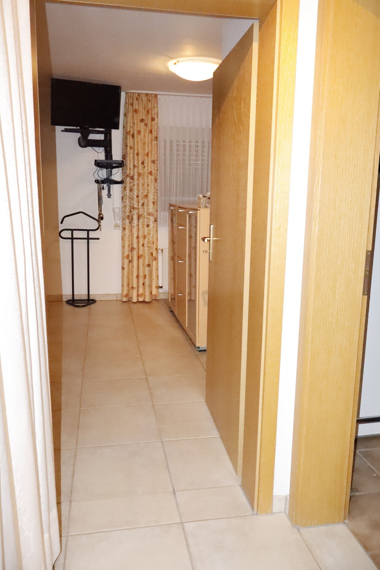 Blick ins Schlafzimmer
