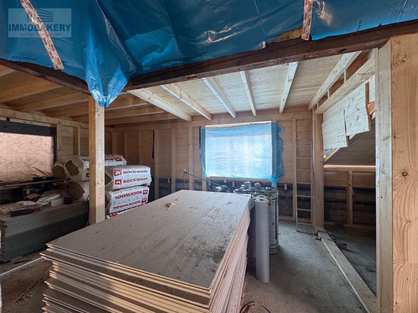 e18276ae-a487-4618-9c8f-db17b4ed11b8