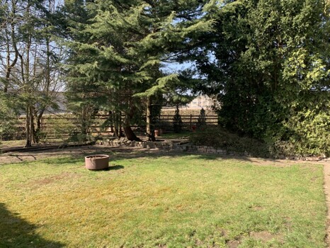 AC1E8F63-67FE-4FB0-B169-577B4BC2D7F6