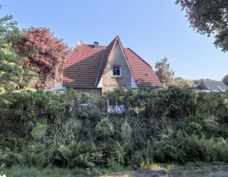Straßenansicht
