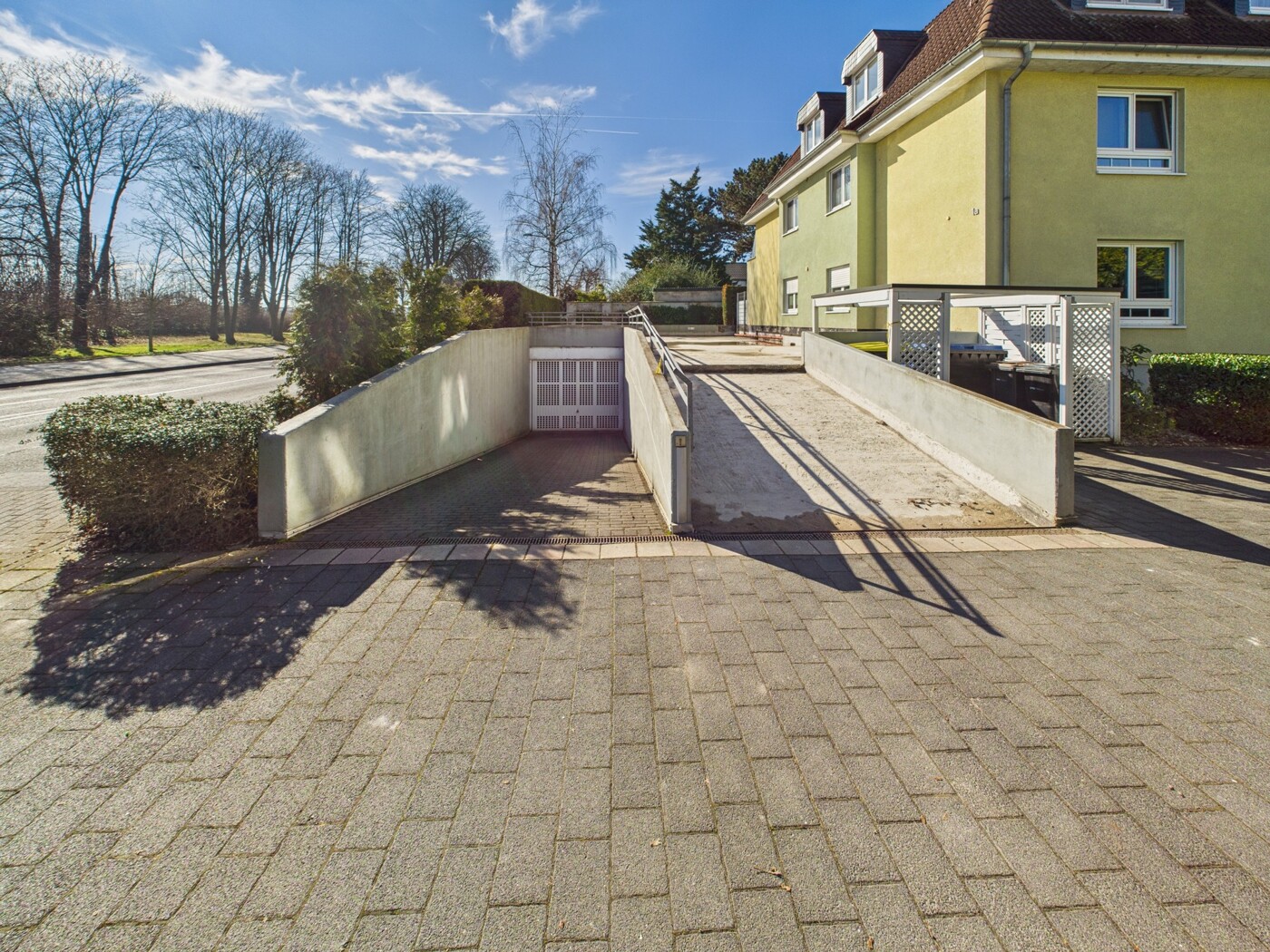 Zufahrt Stellplatz