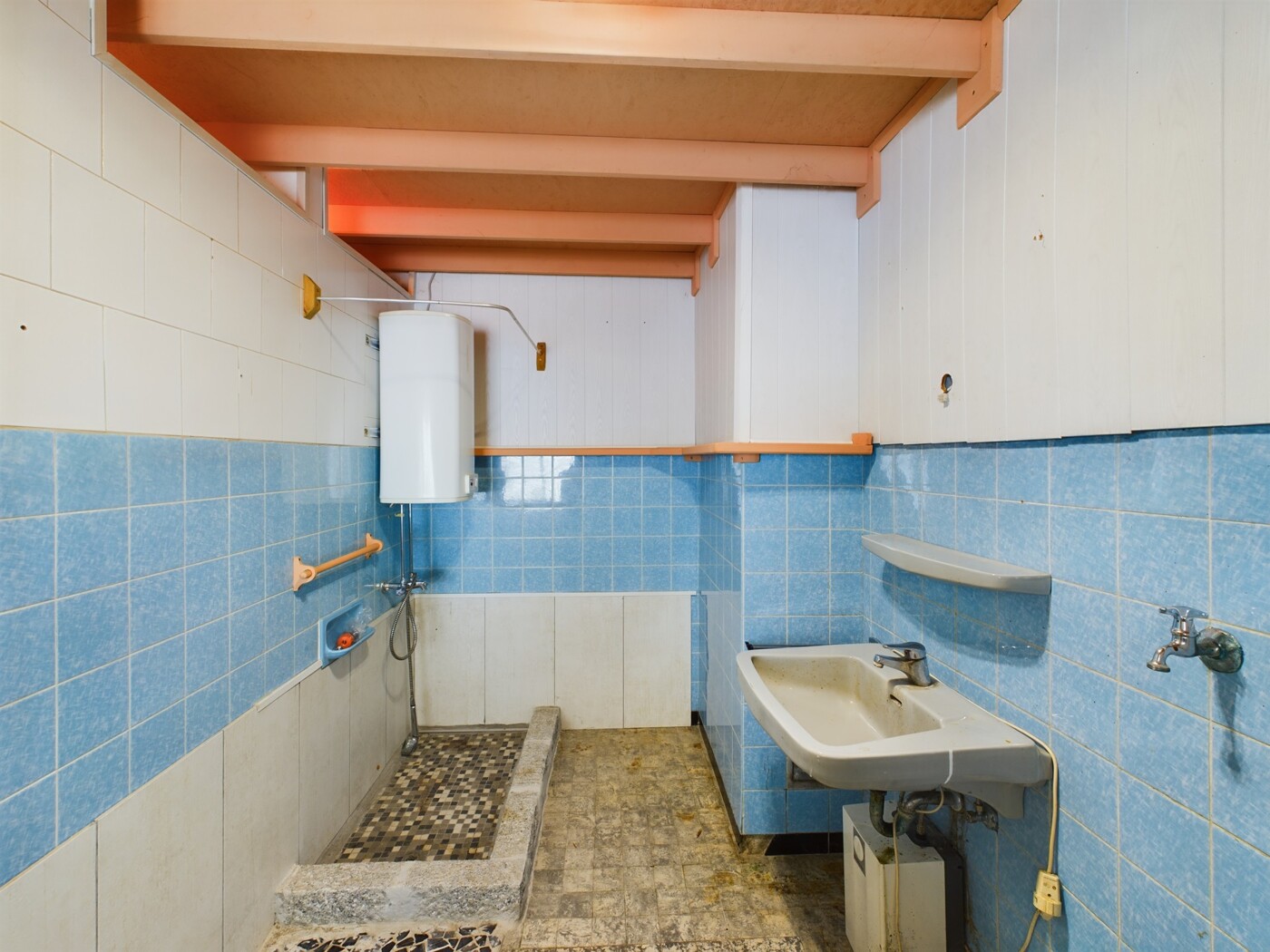 Badezimmer 1