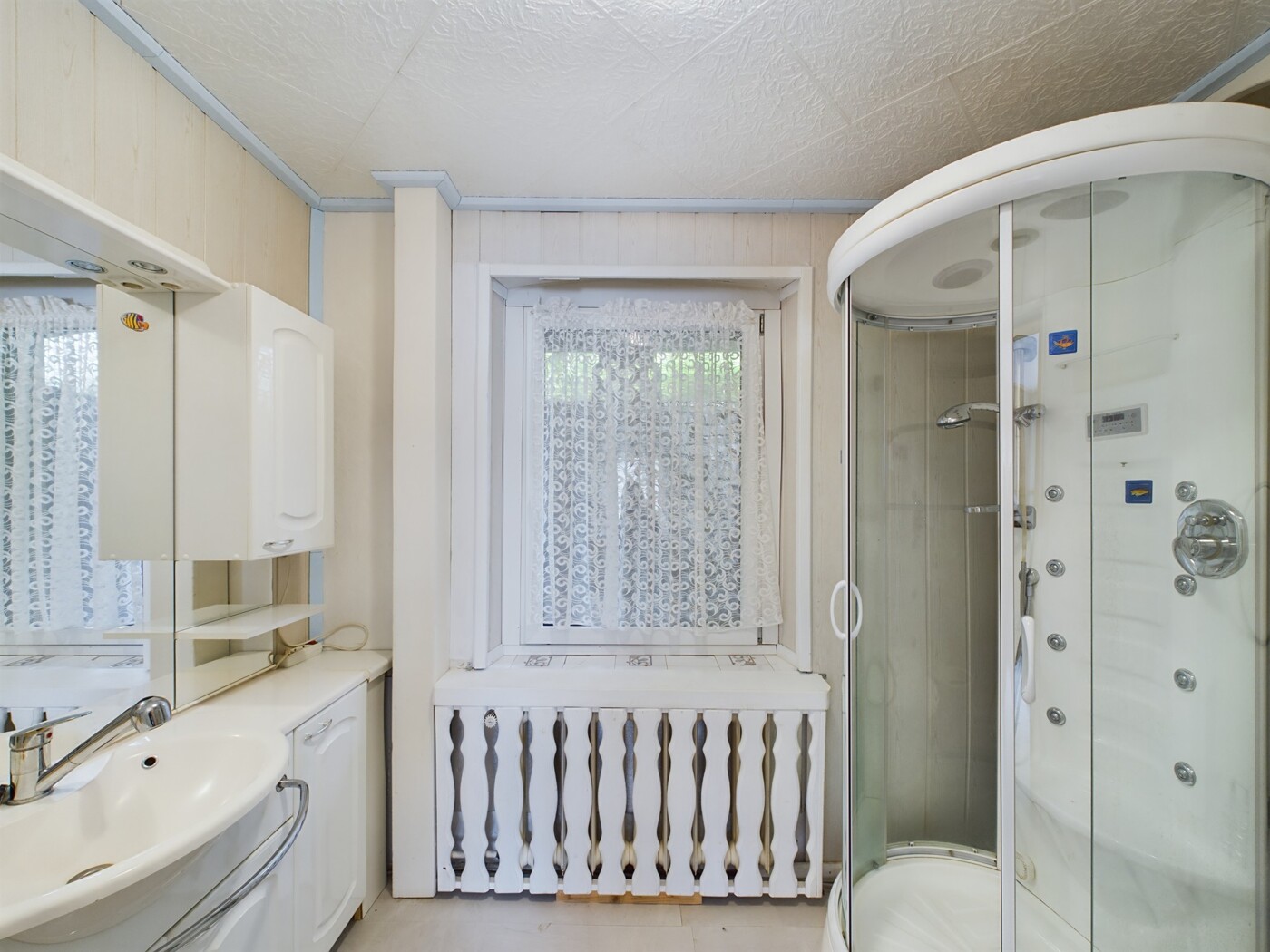 Badezimmer 2