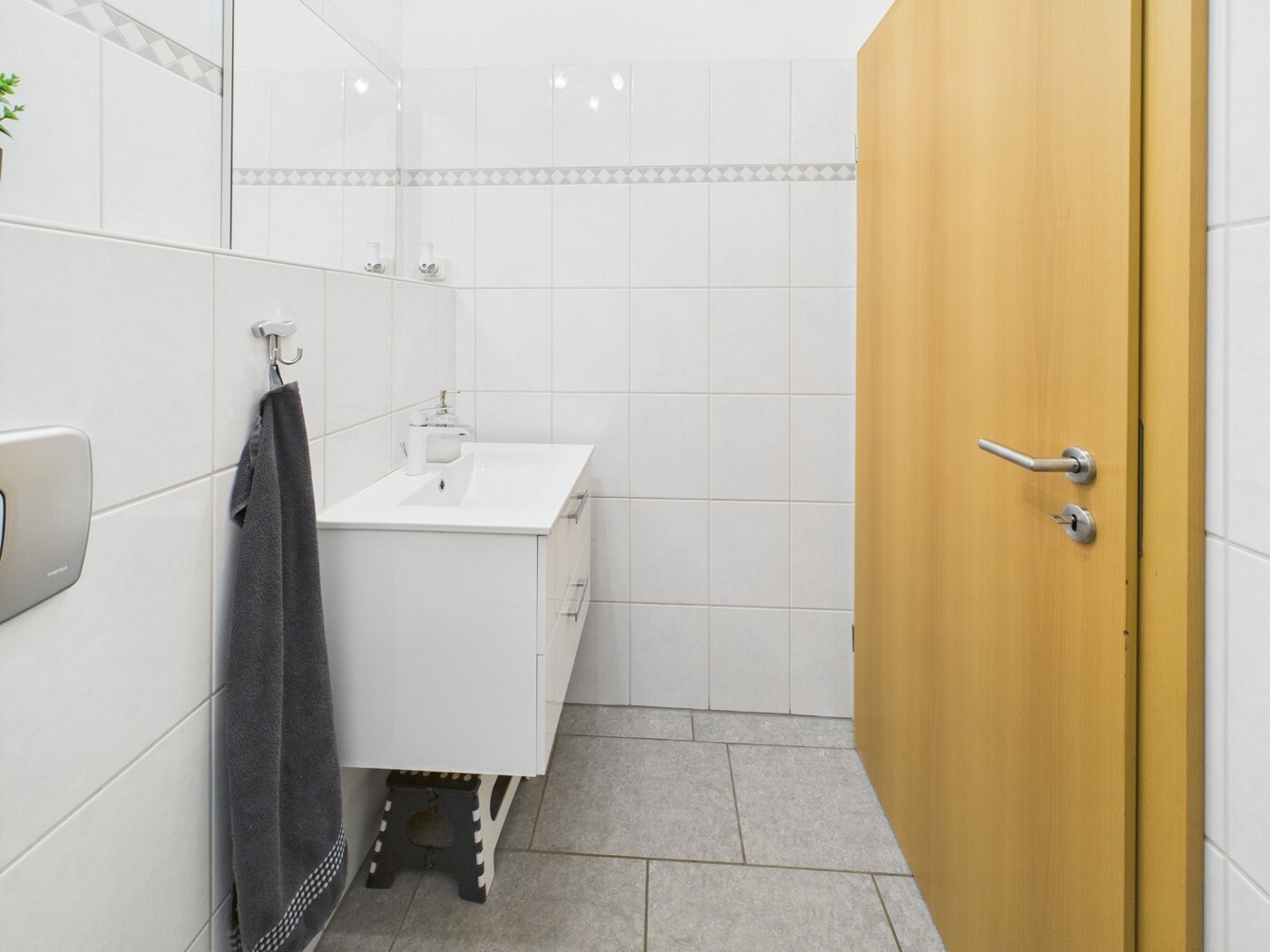 Gäste-WC EG