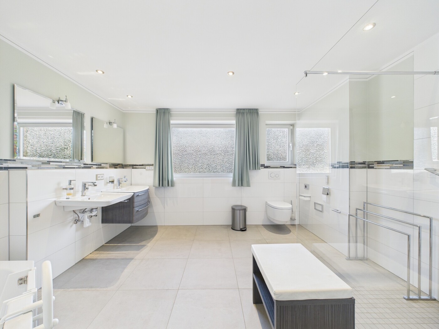 Badezimmer 1 EG