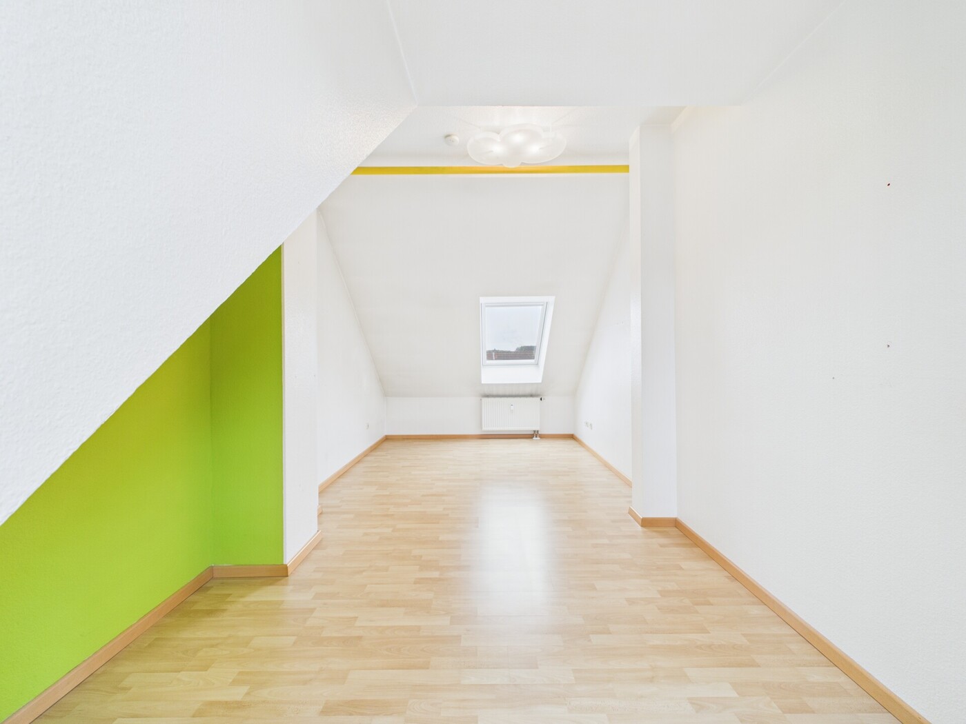 Schlafzimmer 2