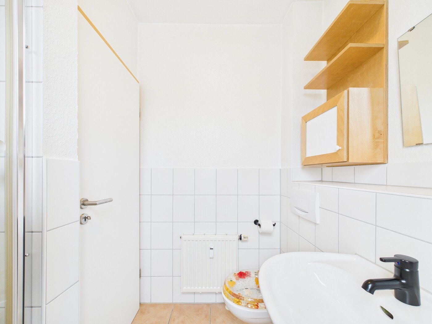 Duschbadezimmer 