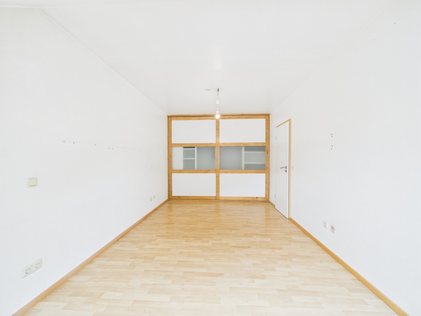 Schlafzimmer 1 