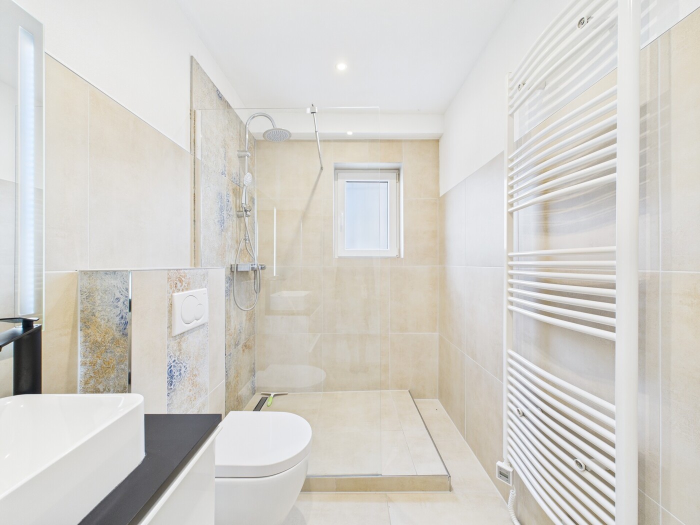 Badezimmer EG