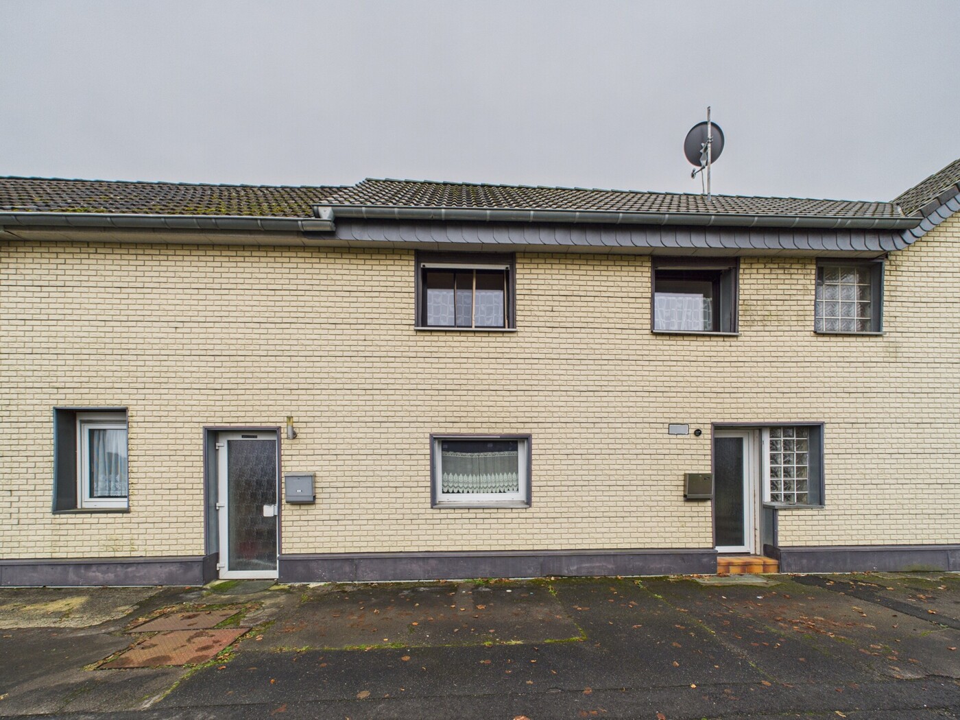 Zweifamilienhaus Hausnr.106a