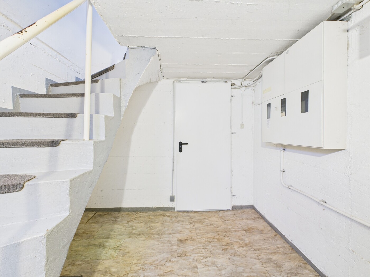 Flur 1 Keller