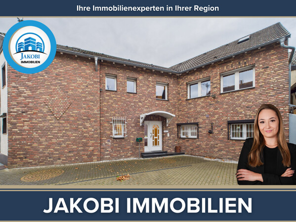 Ein-/ Zweifamilienhaus in Lommersum