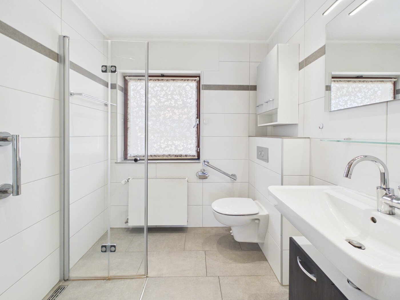 Badezimmer EG