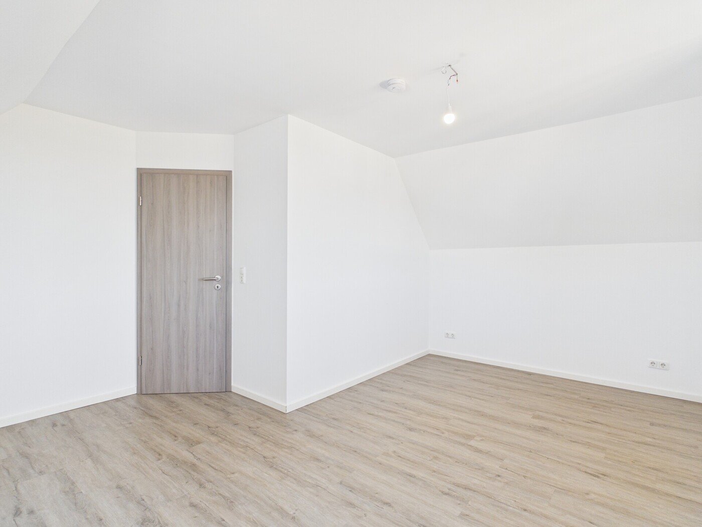 Schlafzimmer 5