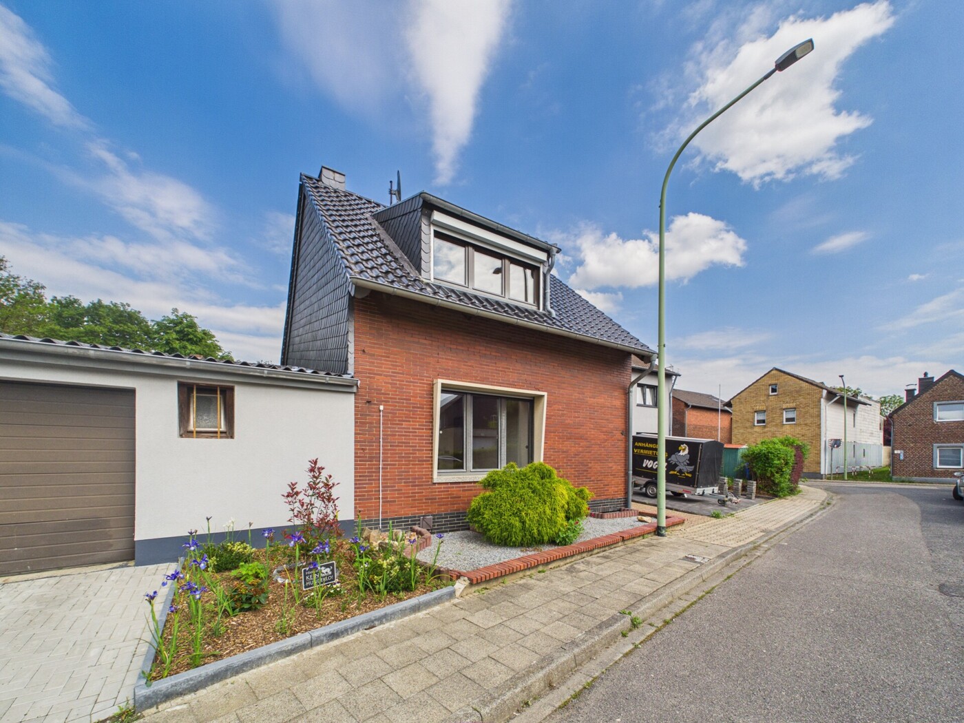 Straßenansicht