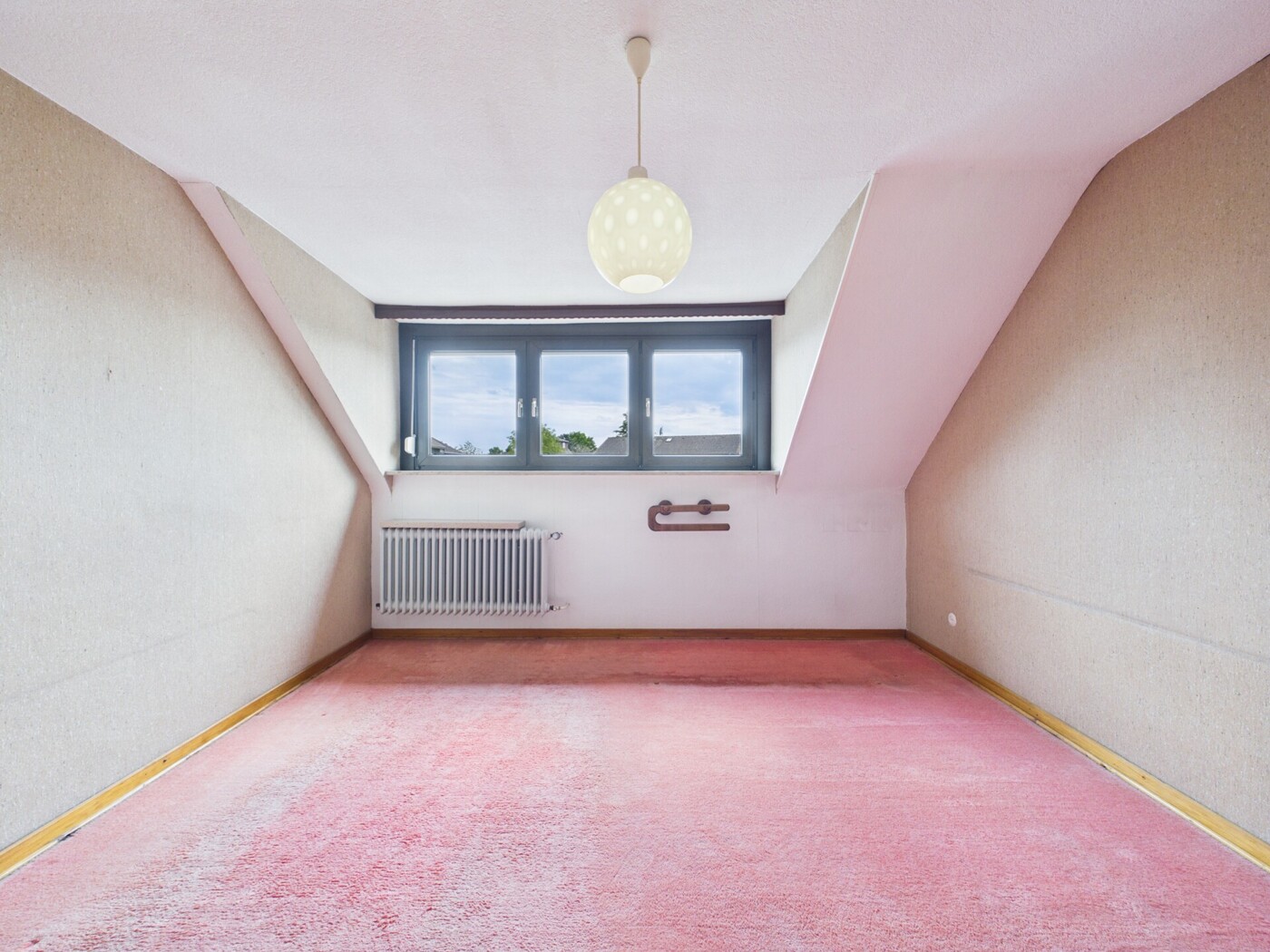 Schlafzimmer 1 DG