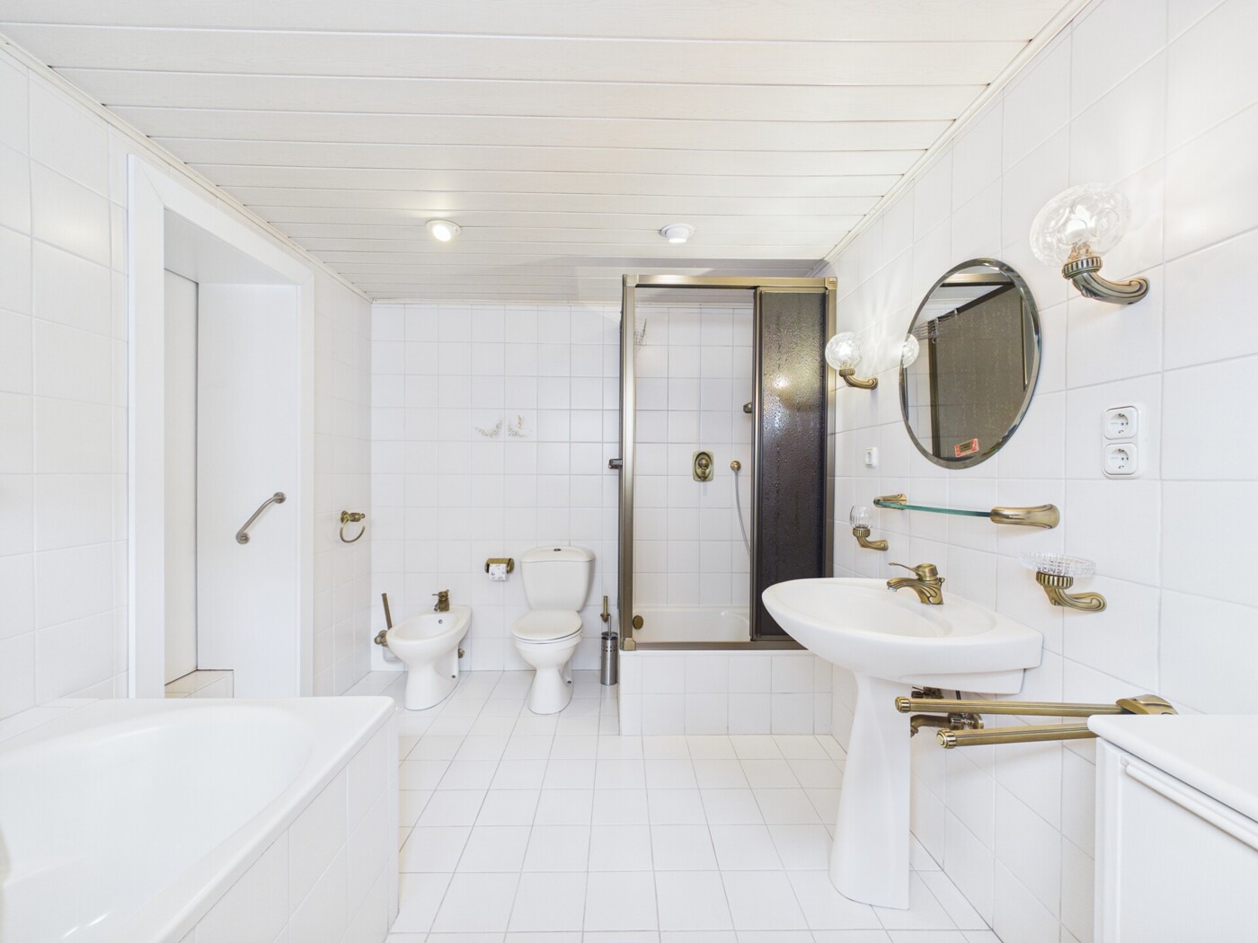 Badezimmer EG