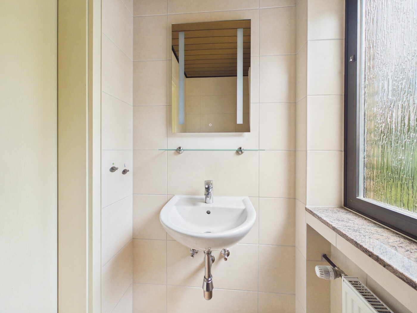 Gäste-WC EG