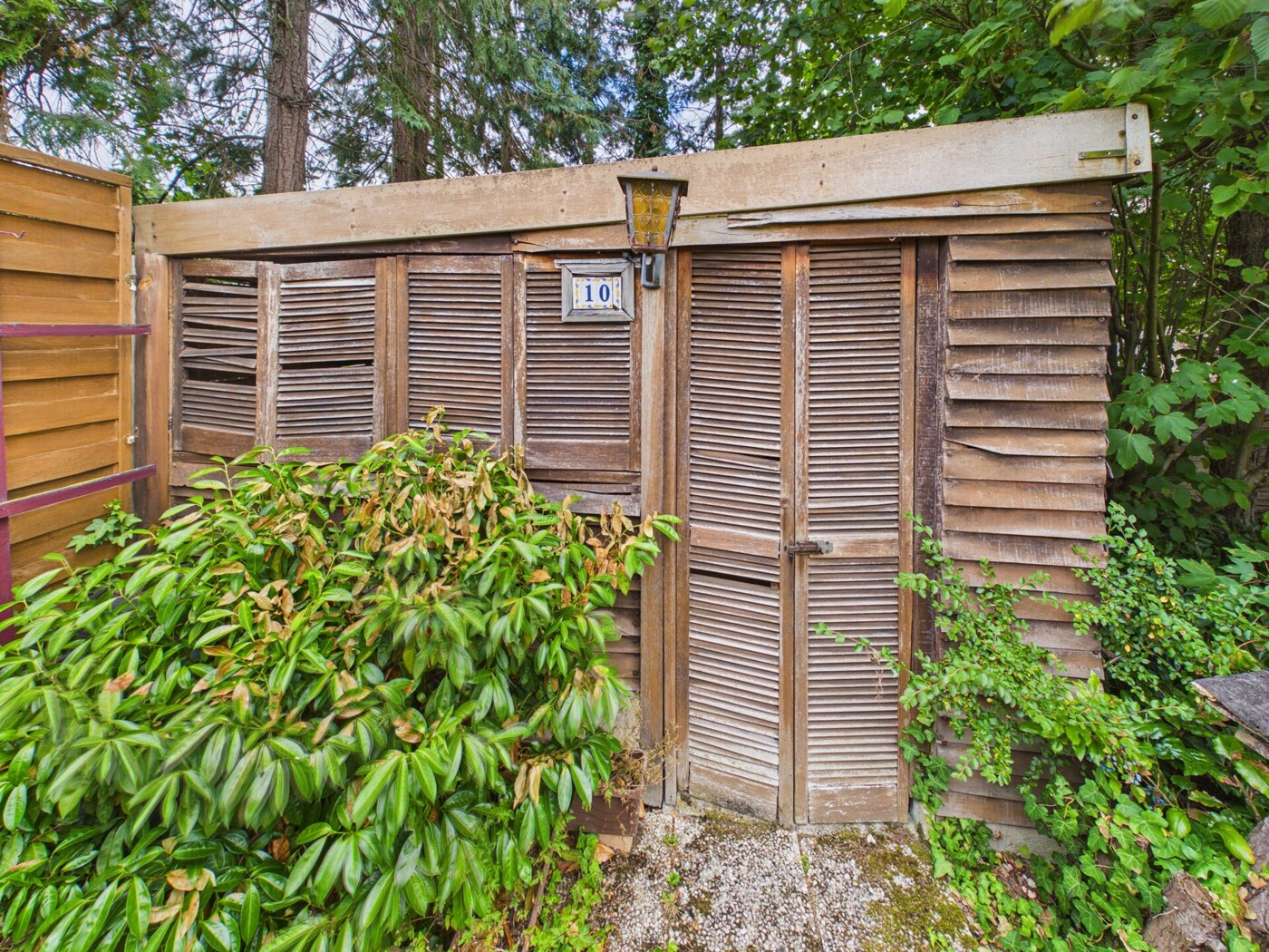 Holzschuppen