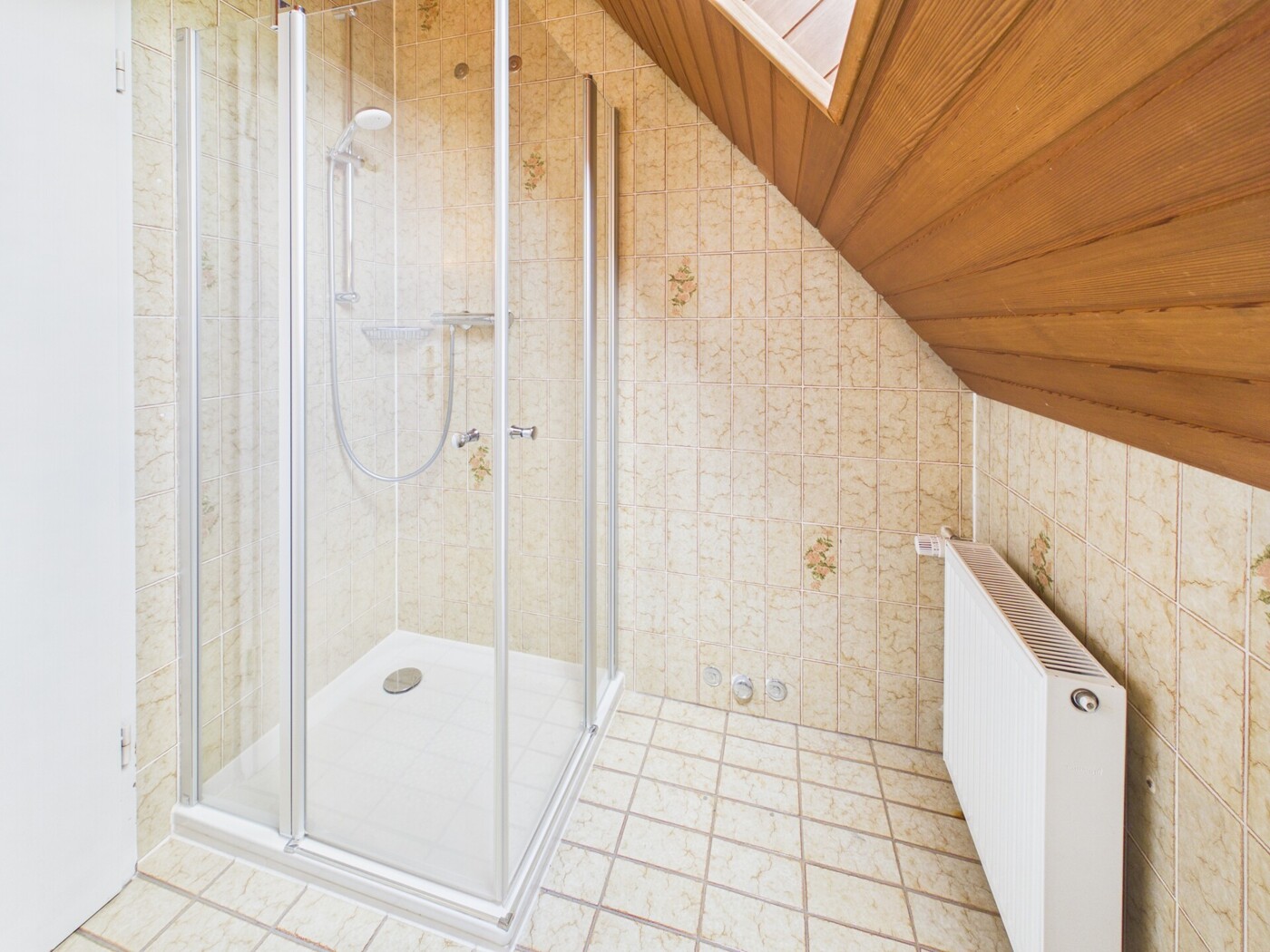 Badezimmer 2 DG