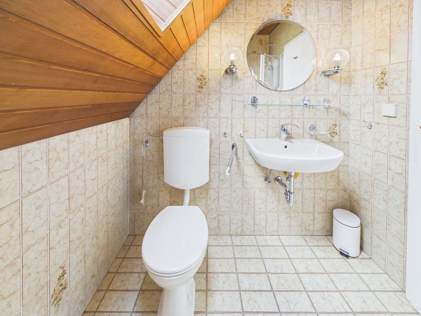 Badezimmer 2 DG