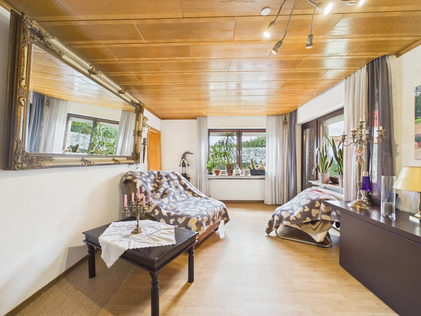 Wohnzimmer EG 