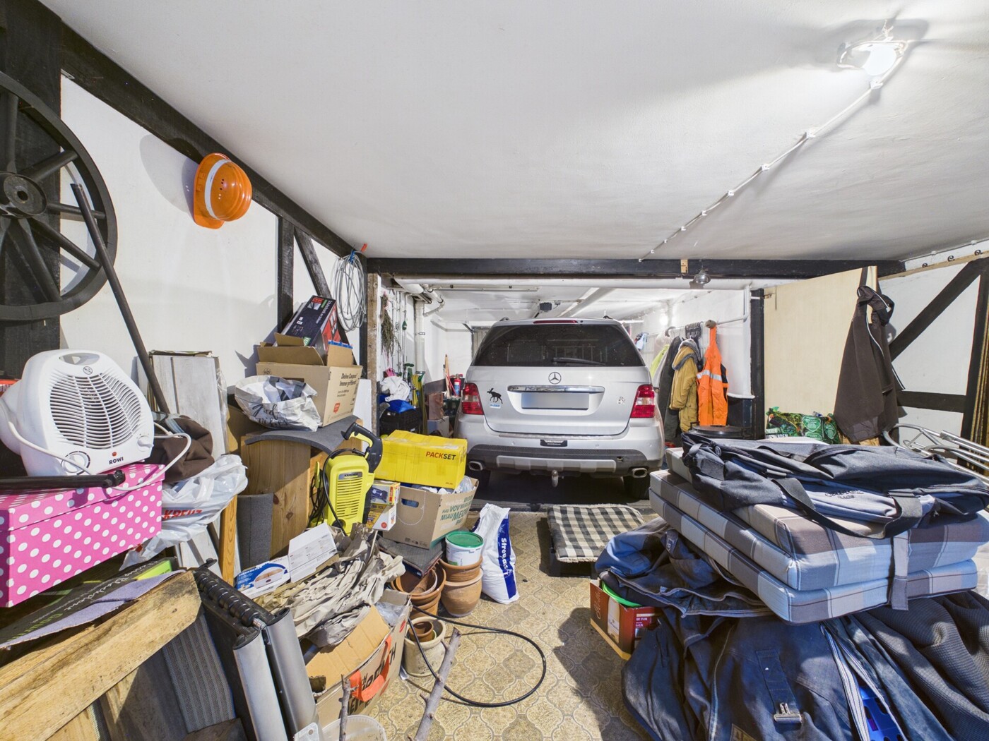 Garage KG