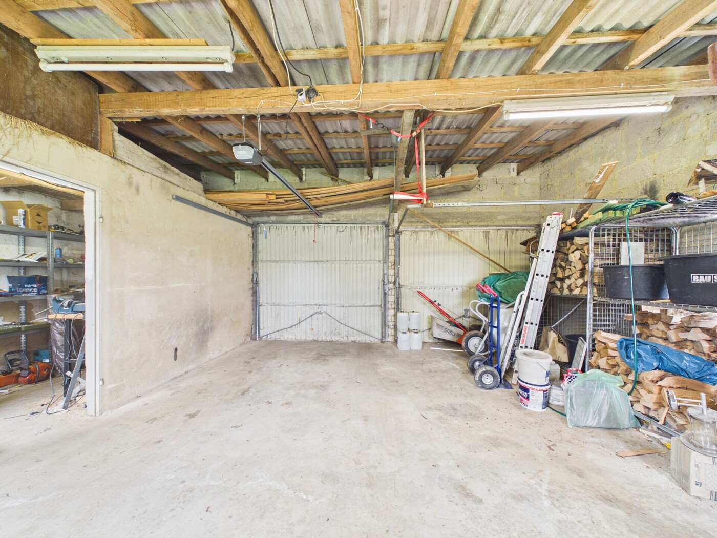 Garage 1